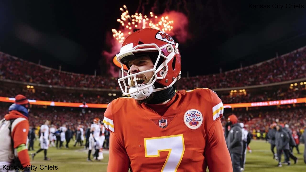 Linebacker Returns to Practice Field for the Kansas City Chiefs Linebacker Returns to Practice Field for the Kansas City Chiefs